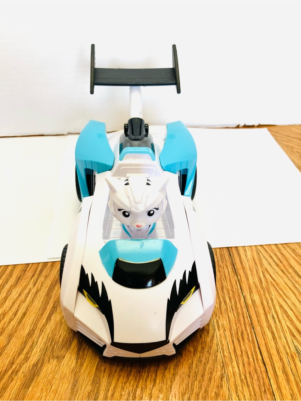 Paw Patrol Cat Pack Rory Transforming Car & Figure Read Minor Marks Spin Master